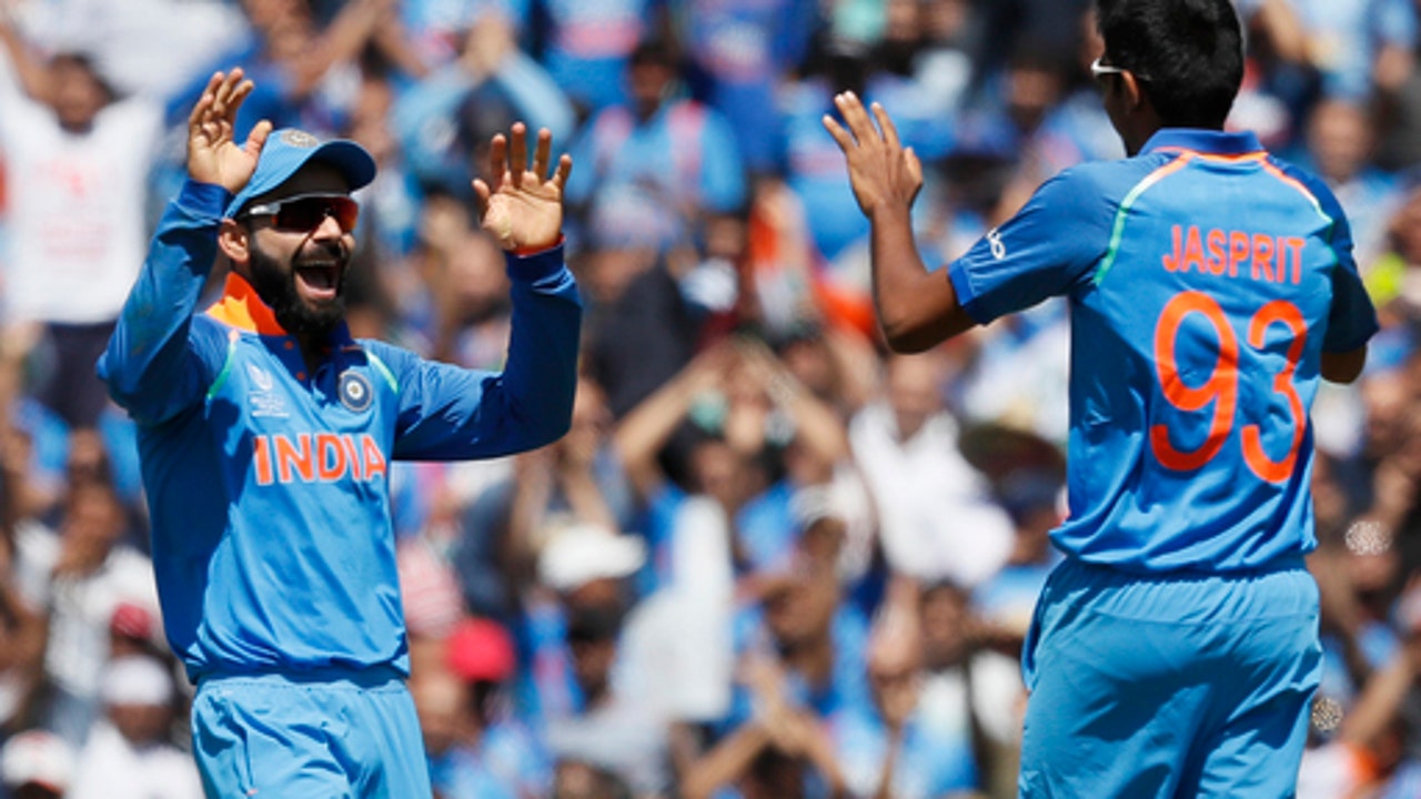 India reaches Champions Trophy semis after crushing SAfrica